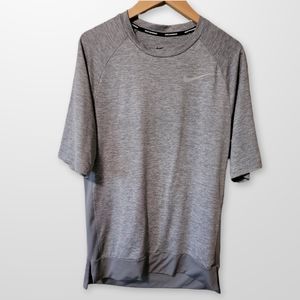 NIKE RUNNING Dri-Fit Shortsleeve Shirt, Small